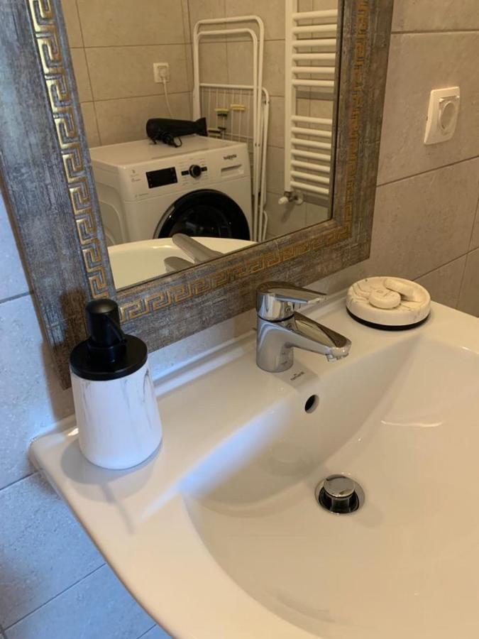 Smart Chic Brasov Lejlighed Eksteriør billede